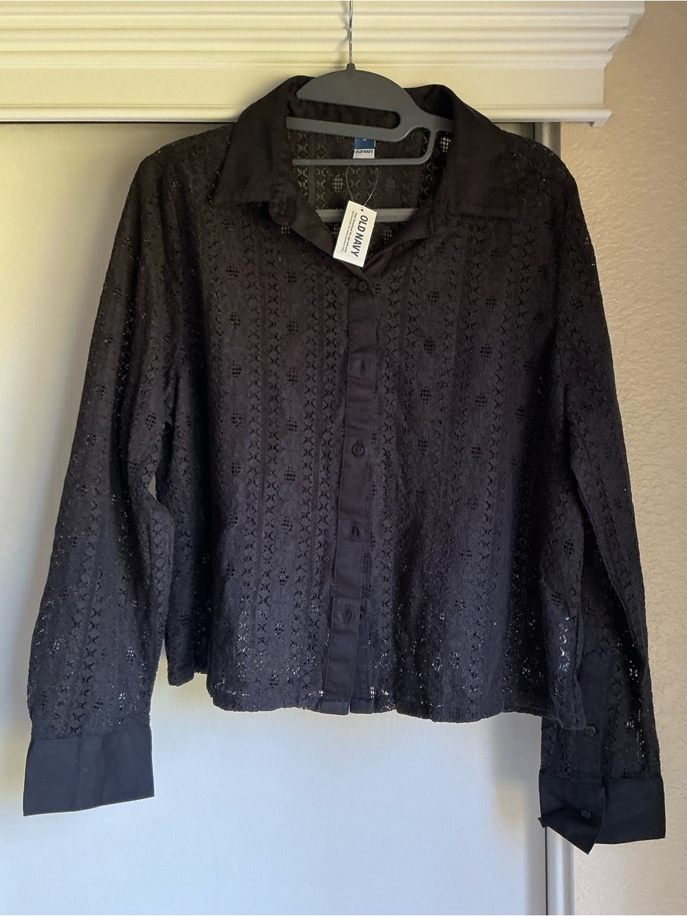 Old Navy Black Eyelet Button-Front Blouse